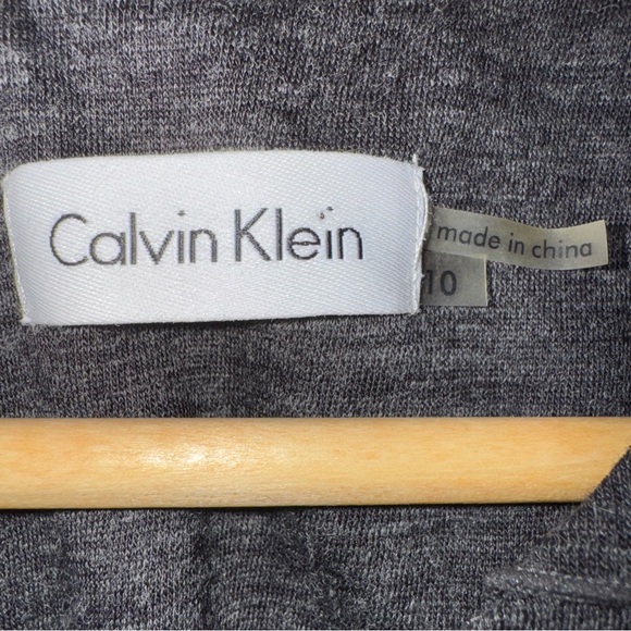 NWT Calvin Klein Womens Sleeveless Charcoal Gray Ruffle Layer Sheath Dress 10 - Picture 6 of 13